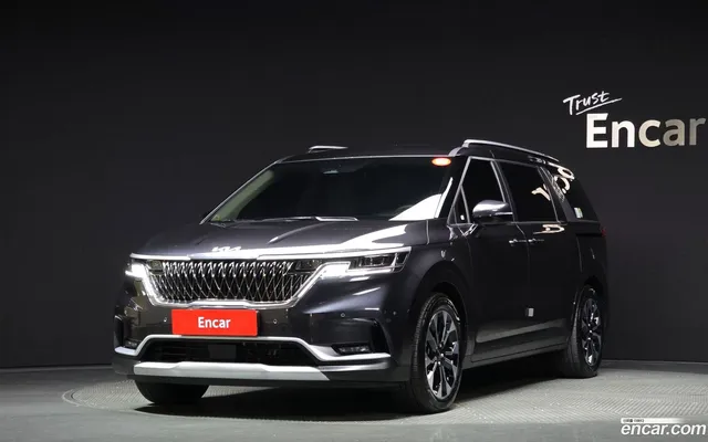 Kia Carnival 9 — миниатюра 1