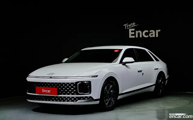 Hyundai Grandeur Hybrid (GN7) — миниатюра 1