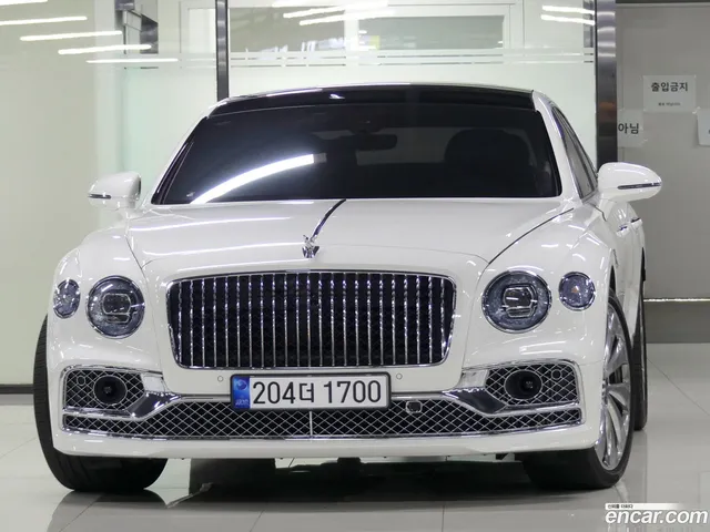 Bentley Flying Spur 4.0 — миниатюра 1
