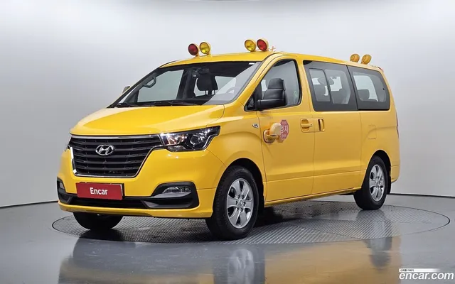 Hyundai Grand Starex LPi — миниатюра 1