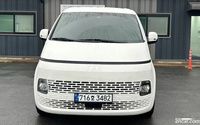 Hyundai Staria 11 — миниатюра 1