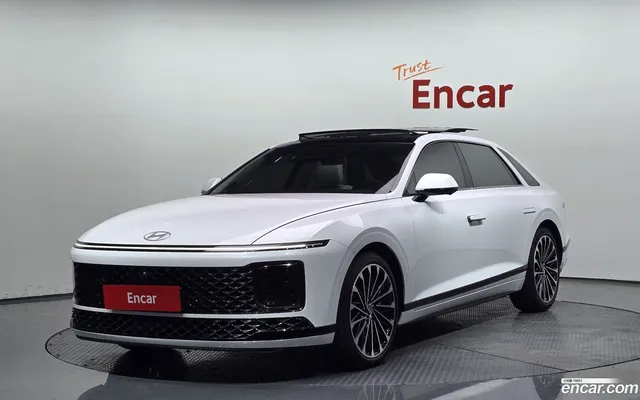 Hyundai Grandeur Hybrid (GN7) — миниатюра 1