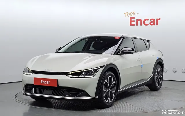 Kia EV6 — миниатюра 1