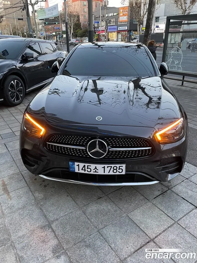 Mercedes-Benz E-Class (W213) E350 4MATIC AMG Line — миниатюра 1