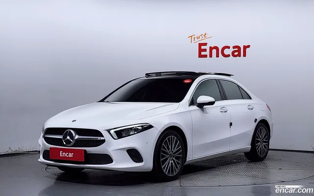 Mercedes-Benz A-Class (W177) A250 4MATIC — миниатюра 1