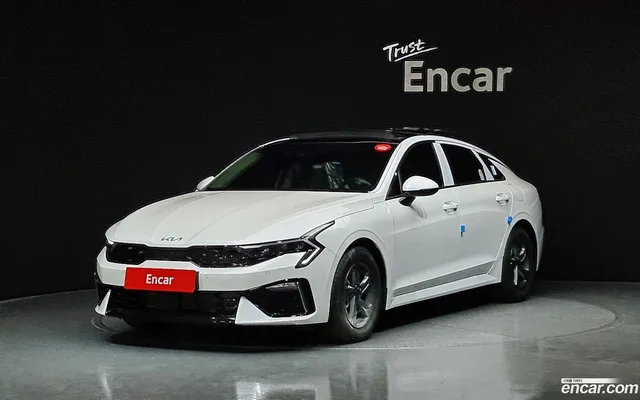 Kia K5 3 2.0 LPi() — миниатюра 1