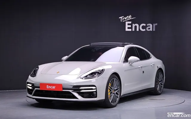 Porsche Panamera (971) 4.0 S — миниатюра 1