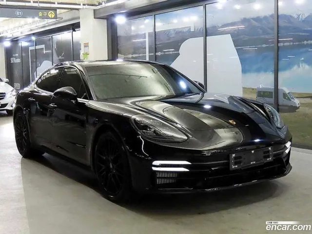 Porsche Panamera (971) 2.9 AWD — миниатюра 1