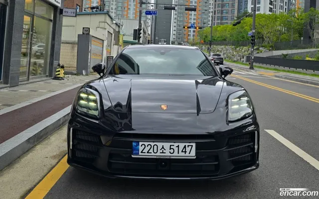 Porsche Panamera (976) 2.9 AWD E- — миниатюра 1