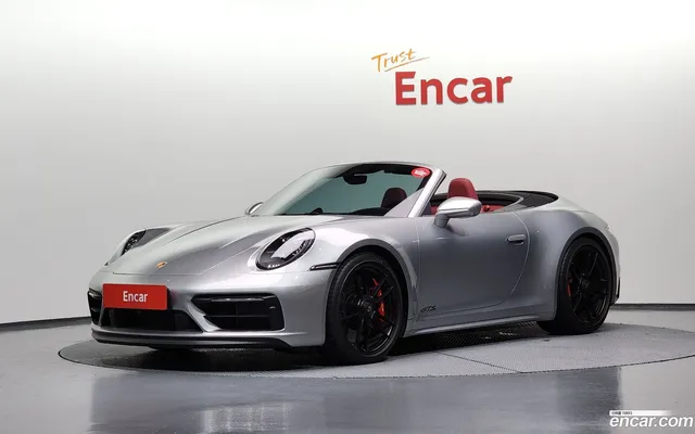 Porsche 911 (992) 4 GTS — миниатюра 1