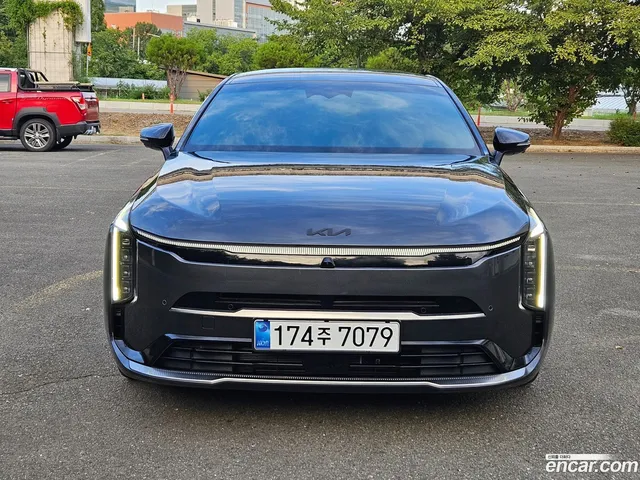 Kia K8 — миниатюра 1