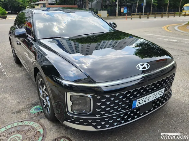 Hyundai Grandeur Hybrid (GN7) — миниатюра 1