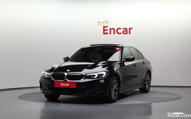 BMW 3 Series (G20) 320i — миниатюра 1