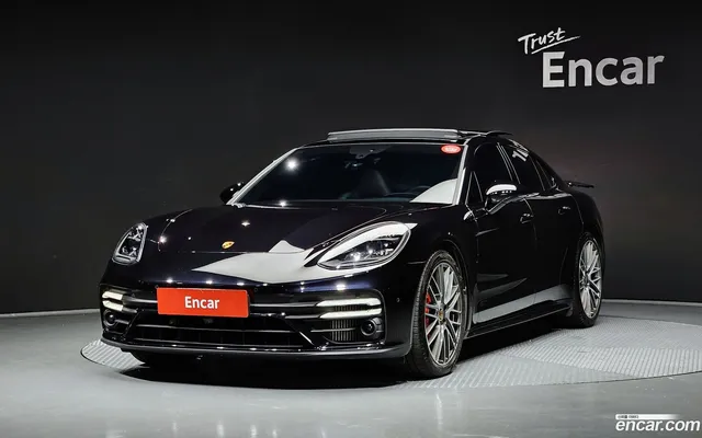 Porsche Panamera (971) 4.0 GTS — миниатюра 1