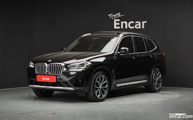 BMW X3 (G01) xDrive 30e — миниатюра 1