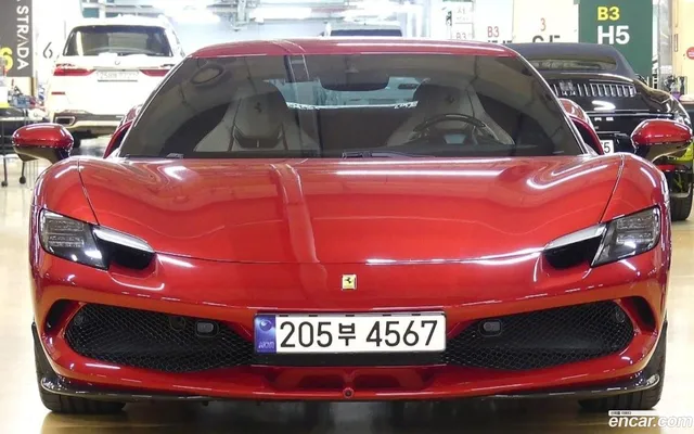 Ferrari 296 GTB 3.0 V6 — миниатюра 1