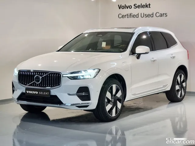 Volvo XC60 T8 — миниатюра 1