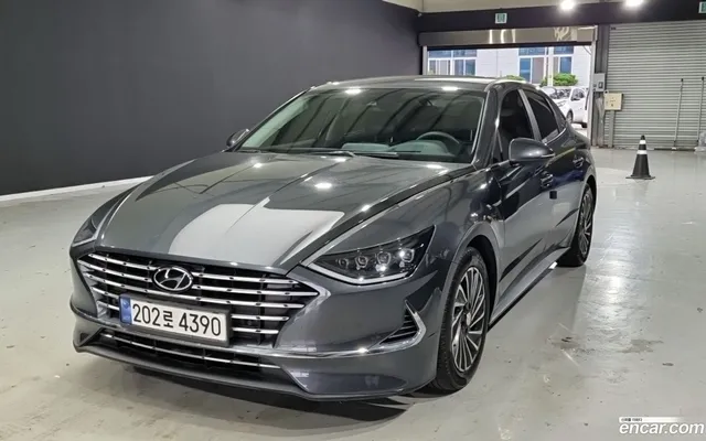 Hyundai (DN8) — миниатюра 1