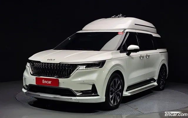Kia Carnival 7 — миниатюра 1