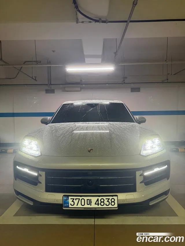 Porsche Cayenne (PO536) 3.0 E- — миниатюра 1