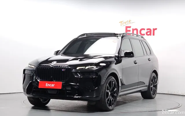 BMW X7 (G07) M60i xDrive M 6 — миниатюра 1