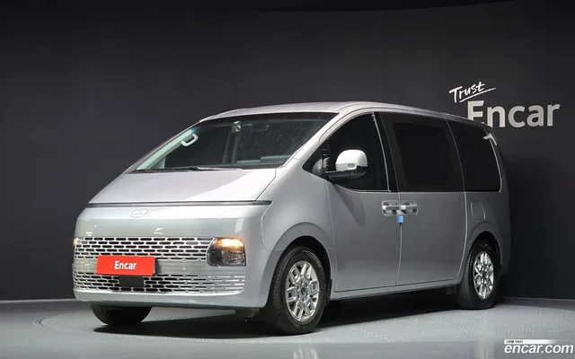 Hyundai Staria HEV 1.6 11 — миниатюра 1