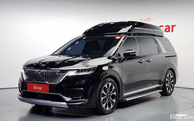 Kia Carnival 9 () — миниатюра 1