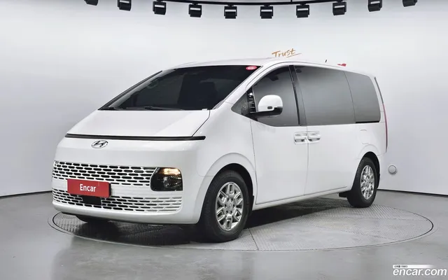 Hyundai Staria 11 — миниатюра 1
