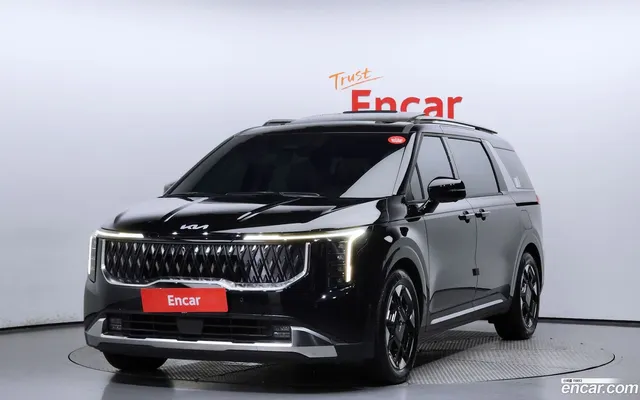 Kia Carnival 7 — миниатюра 1