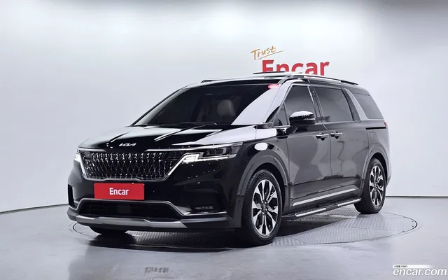 Kia Carnival 7 — миниатюра 1