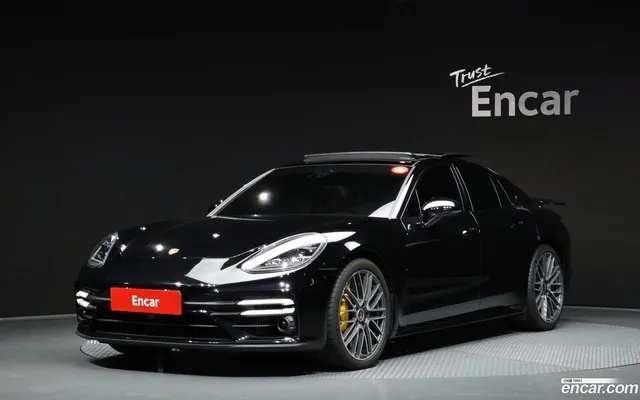 Porsche Panamera (971) 4.0 S — миниатюра 1