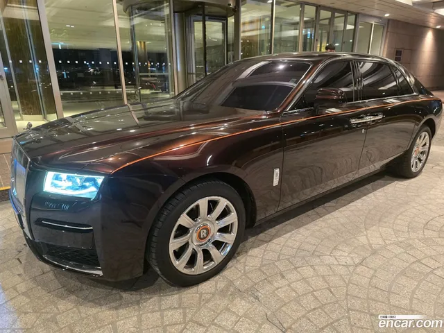 Rolls-Royce Ghost 6.7 EWB V12 — миниатюра 1
