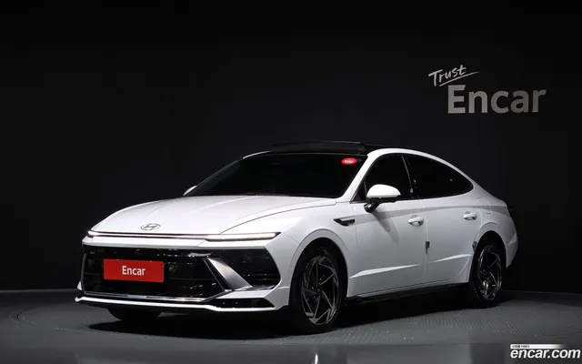 Hyundai (DN8) — миниатюра 1