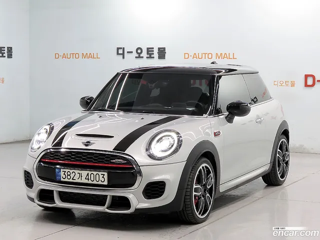 MINI Cooper S JCW — миниатюра 1