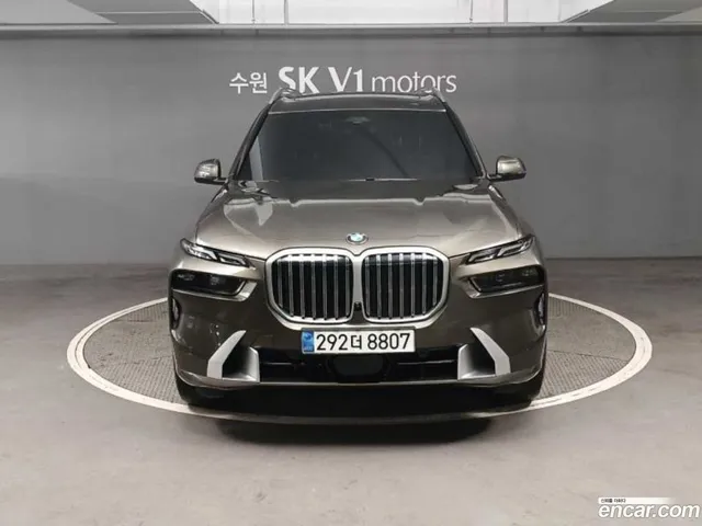 BMW X7 (G07) xDrive 40d 7 — миниатюра 1