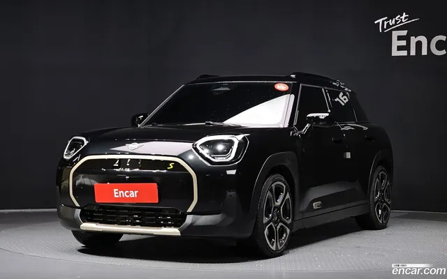 MINI 1 SE — миниатюра 1