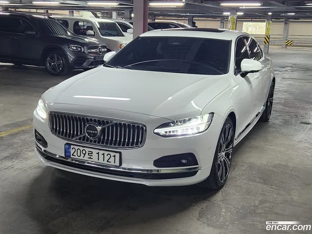 Volvo S90 B6 AWD — миниатюра 1
