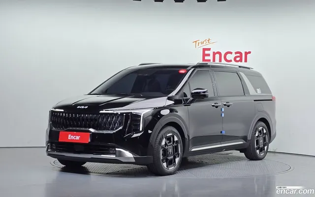 Kia Carnival 9 — миниатюра 1