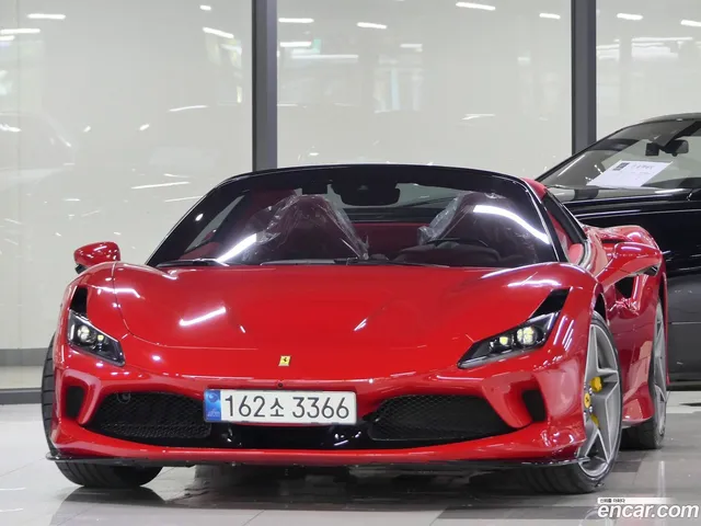Ferrari F8 Spider 3.9 V8 — миниатюра 1