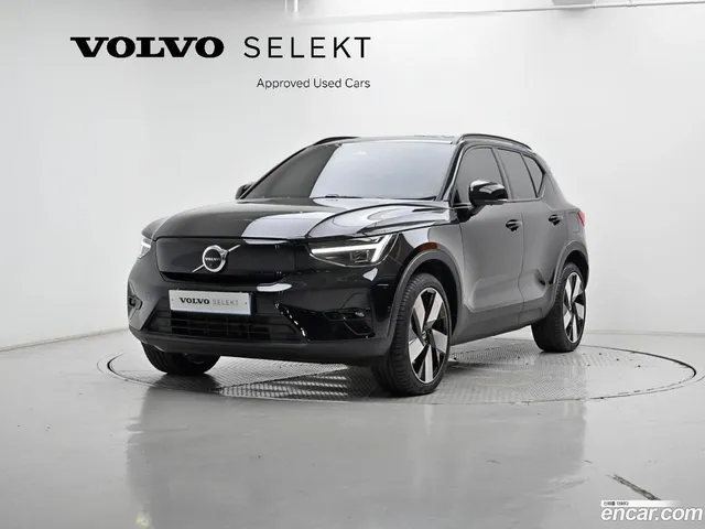 Volvo XC40 — миниатюра 1
