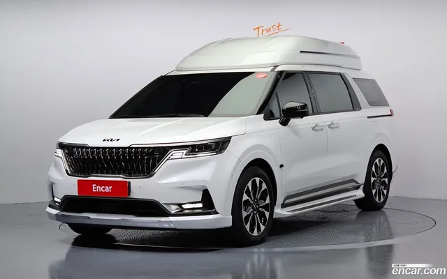Kia Carnival 7 — миниатюра 1