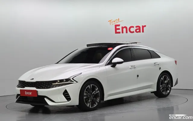 Kia K5 Hybrid — миниатюра 1