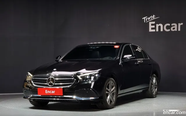 Mercedes-Benz E-Class (W213) E350 4MATIC — миниатюра 1