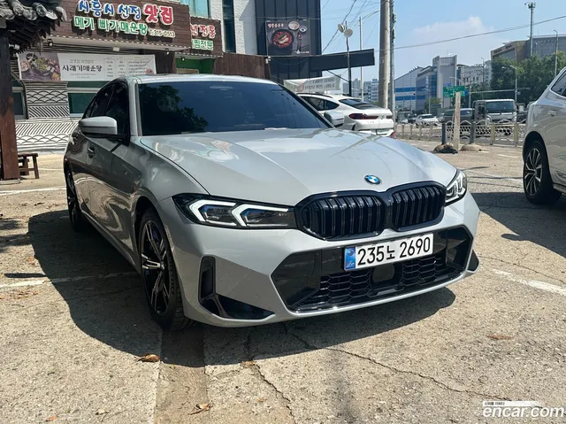 BMW 3 Series (G20) 320i M — миниатюра 1