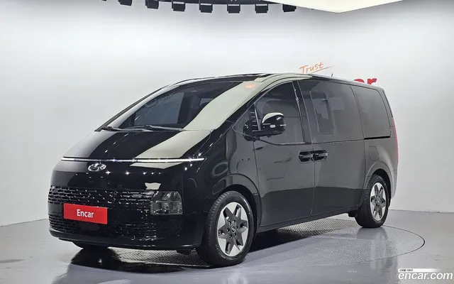 Hyundai Staria 4WD 11 — миниатюра 1