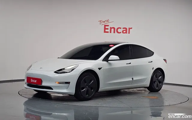 Tesla Model 3 AWD — миниатюра 1