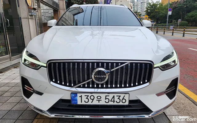 Volvo XC60 B6 — миниатюра 1