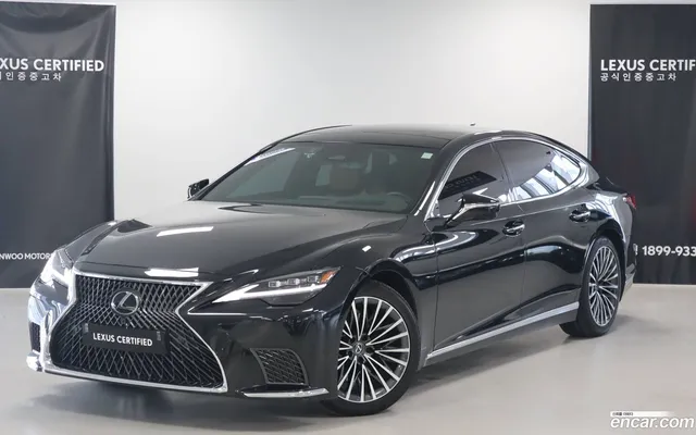 Lexus LS500 5 3.5 AWD — миниатюра 1