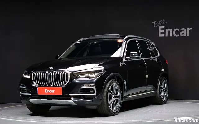 BMW X5 (G05) xDrive 40i xLine — миниатюра 1