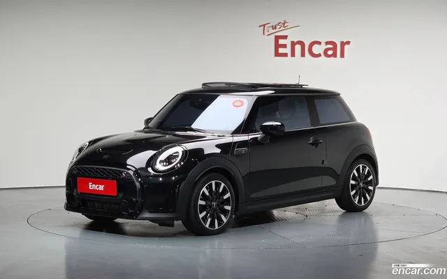 MINI Cooper S — миниатюра 1